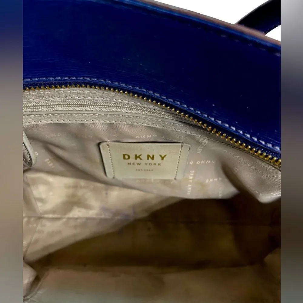 DKNY - Blue Leather Handbag